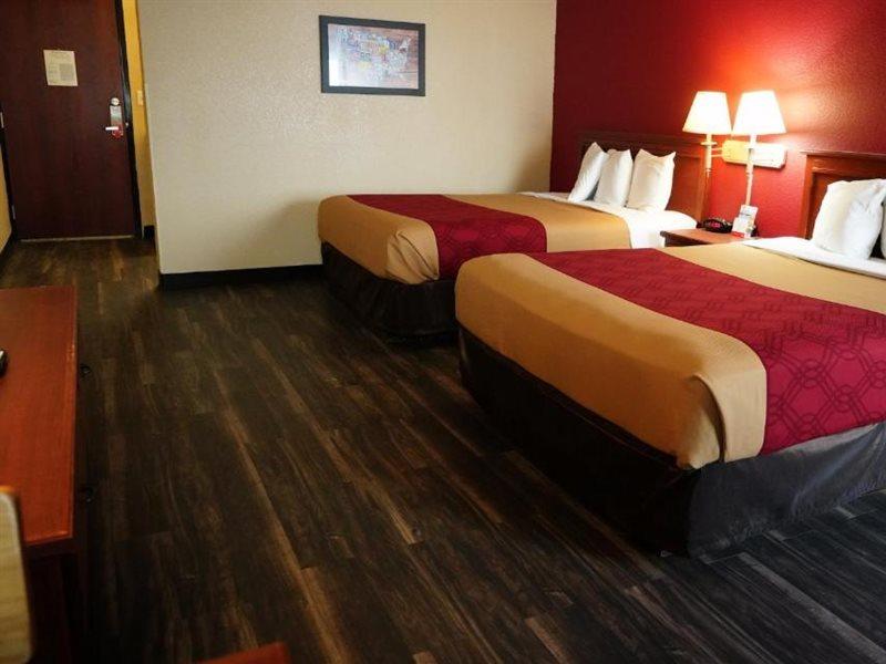 Econo Lodge Inn & Suites Карни Экстерьер фото